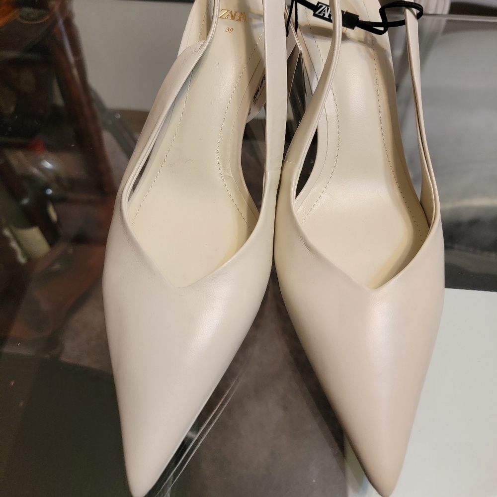 Zara shoes off white color